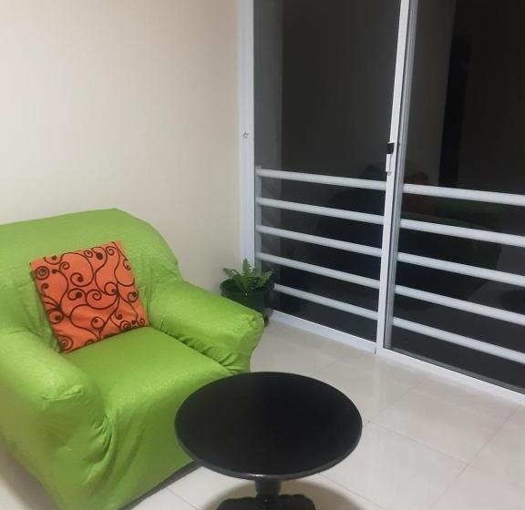 تختخواب و صبحانه Casa Familiar Pôr Do Sol