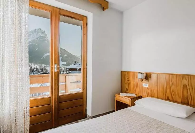 Aamiaismajoitus (B&B) Garnì Rosengarten