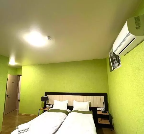 Green Hotel Ang