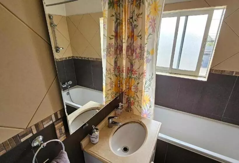 Hostal Casona Del Mar
