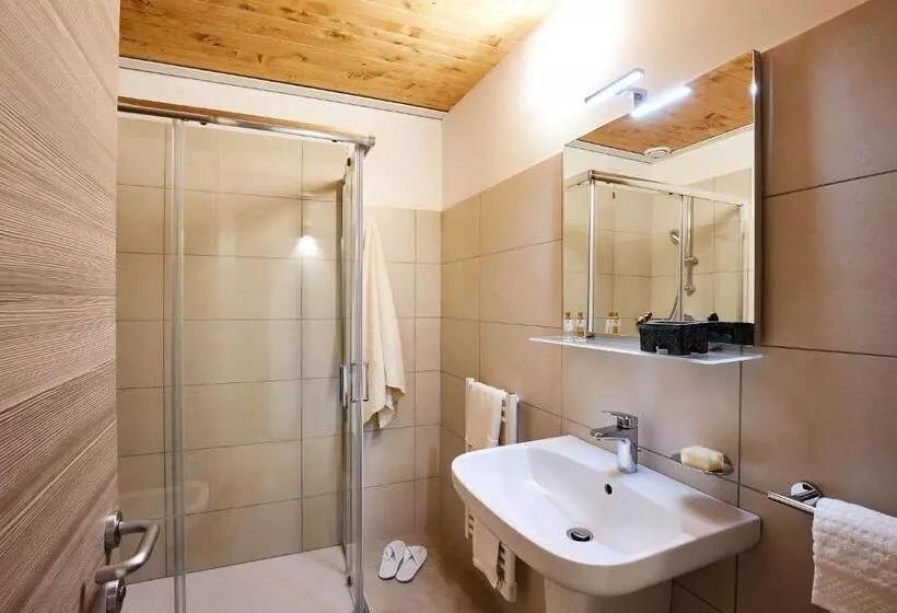 Hotelli Brussa Horse Oasi