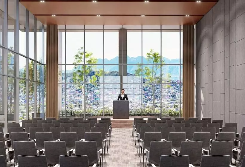 Hotelli Galeria Plaza Monterrey