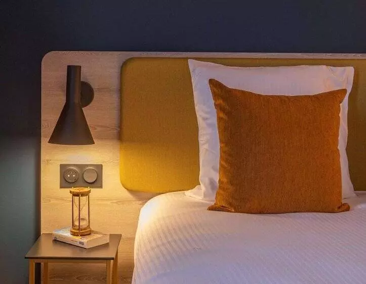 Hotelli Kyriad Tours Sud  Ballan Mire