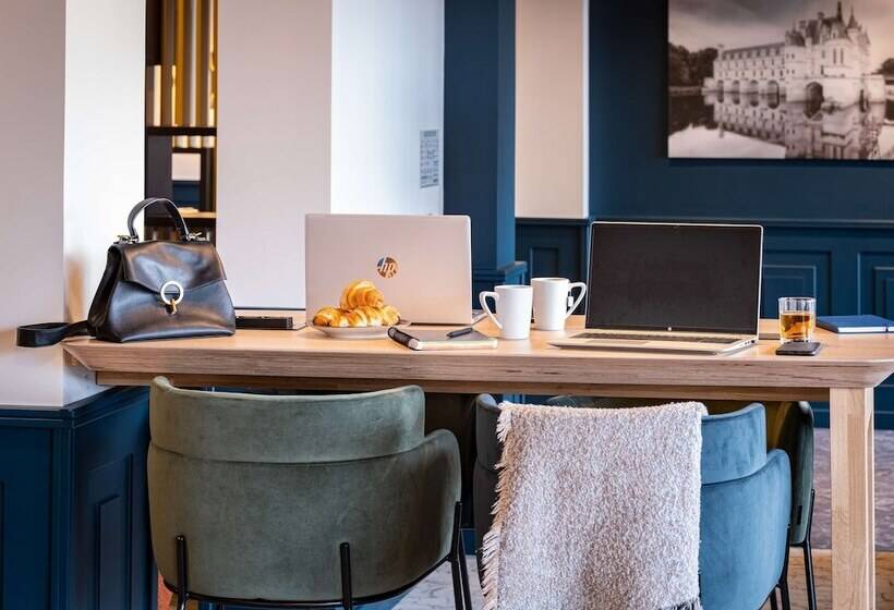 فندق Kyriad Tours Sud  Ballan Mire