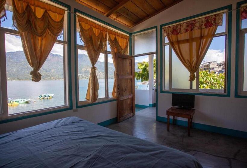 هتل Y Rest. Las Cristalinas