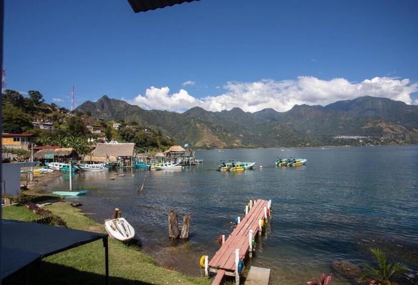 هتل Y Rest. Las Cristalinas