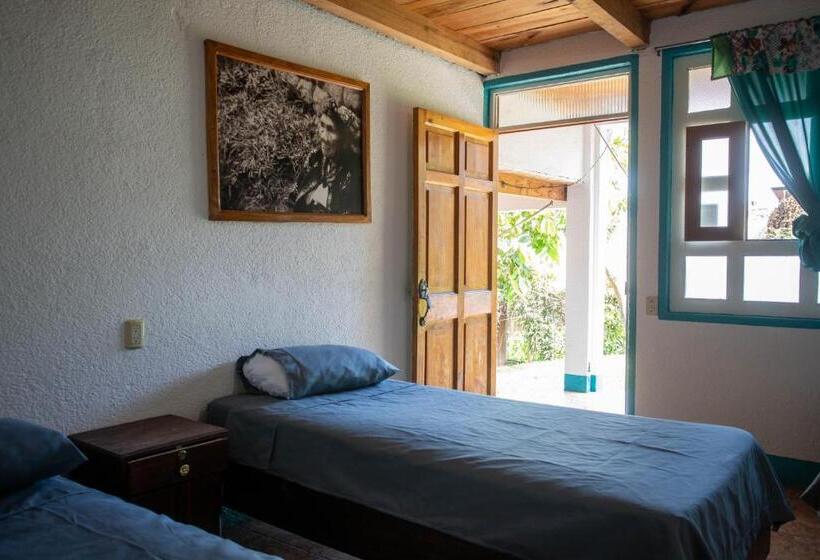 هتل Y Rest. Las Cristalinas