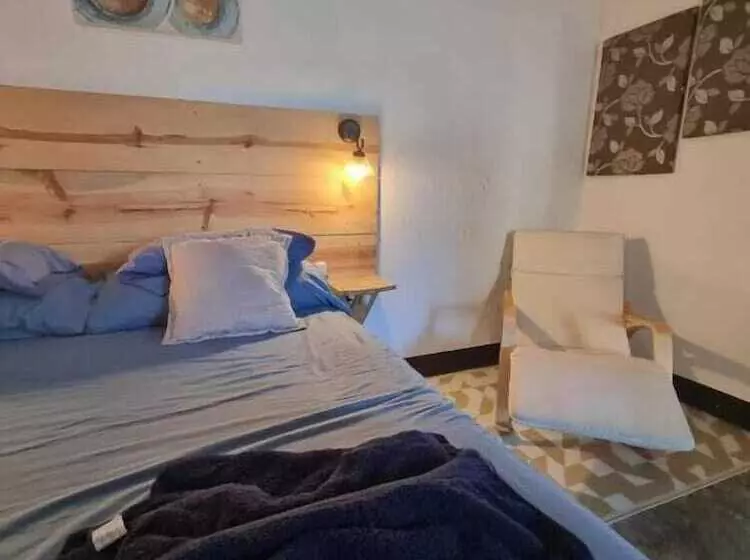 هتل Y Rest. Las Cristalinas