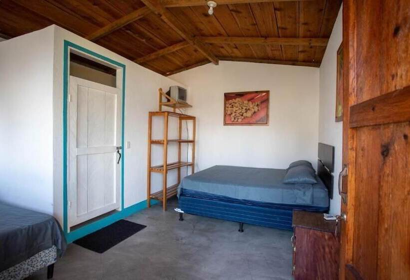 هتل Y Rest. Las Cristalinas