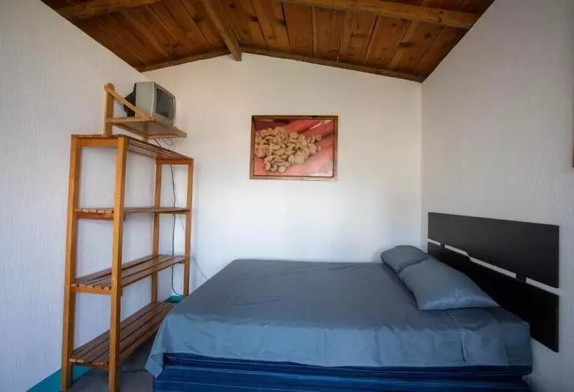 هتل Y Rest. Las Cristalinas