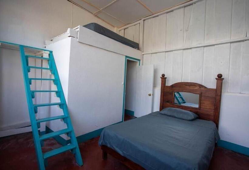 هتل Y Rest. Las Cristalinas