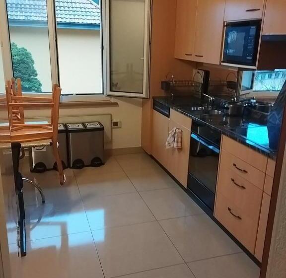 Pension 5 Private Rooms Station For Long Term