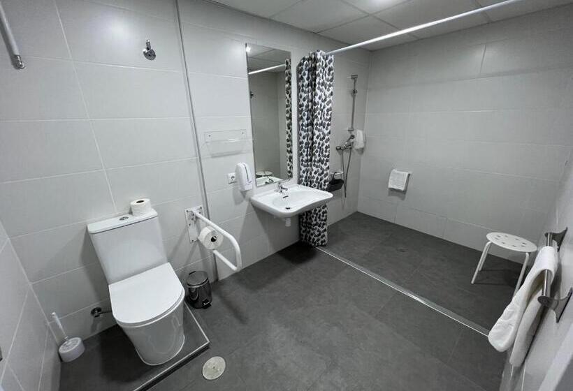 פנסיון Hostal Kaizen