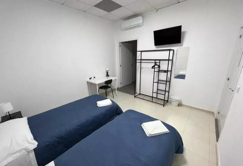 ペンション Hostal Kaizen