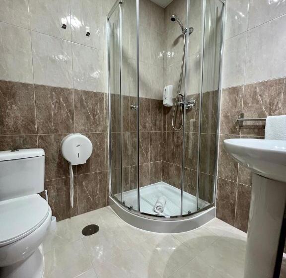 פנסיון Hostal Kaizen