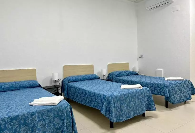 ペンション Hostal Kaizen