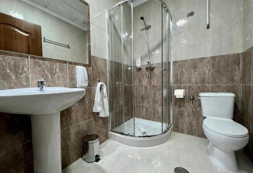 פנסיון Hostal Kaizen