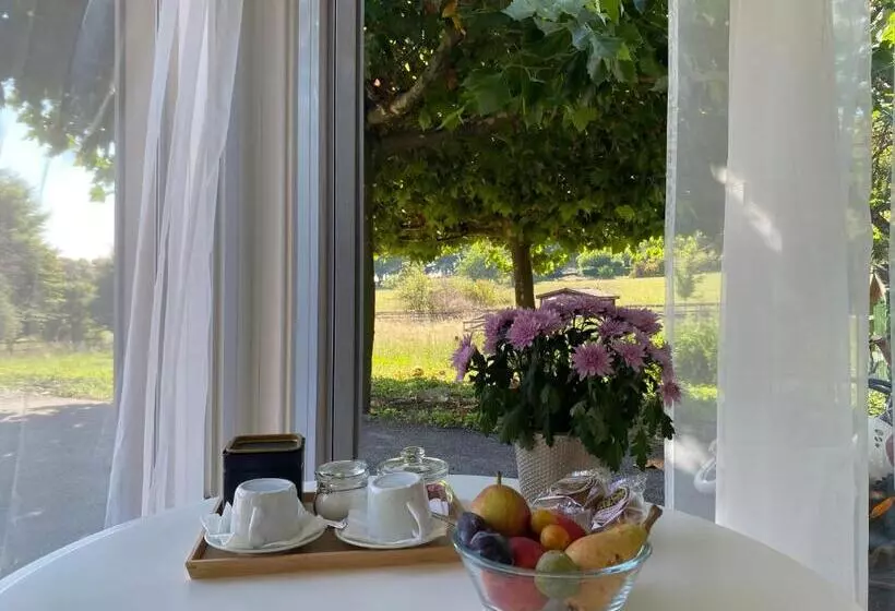 Majatalo Le Hameau Du Montchervet