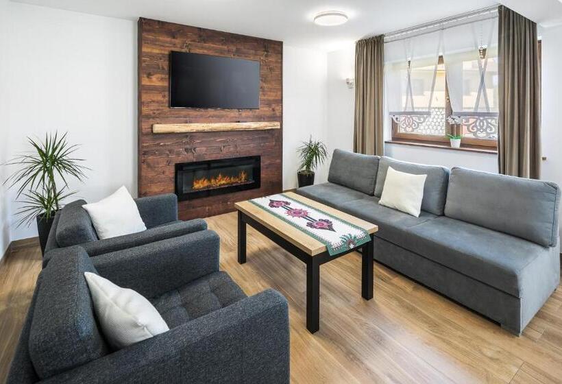 Pension Noclegi łętow Ski