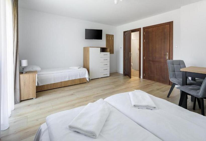 Pension Noclegi łętow Ski