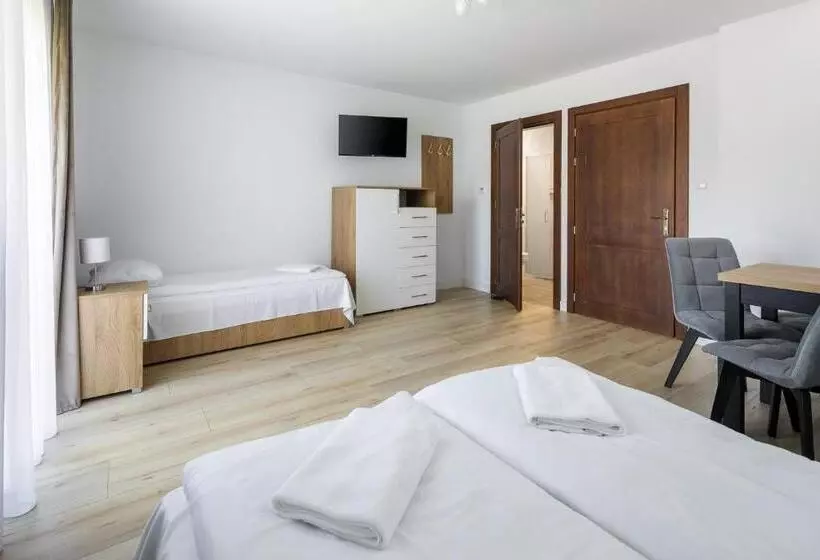 Majatalo Noclegi łętow Ski