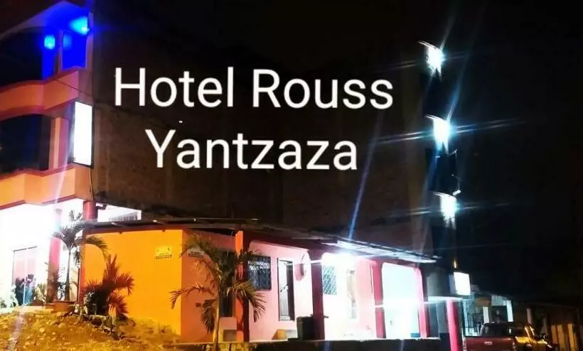 ペンション Rouss