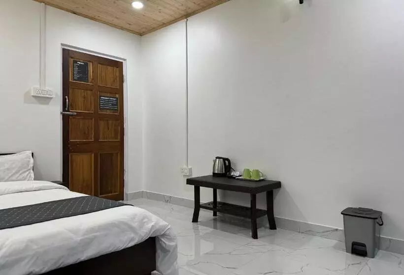 هاستل Addy S Inn