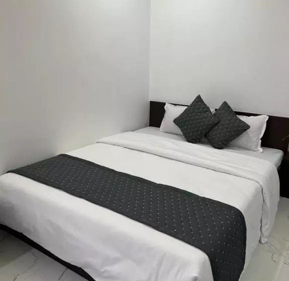 هاستل Addy S Inn
