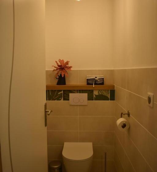 ベッドアンドブレックファースト Chambre Au Calme Avec Spa Privatif Gratuit Sud Aveyron Les Palmiers Des Causses