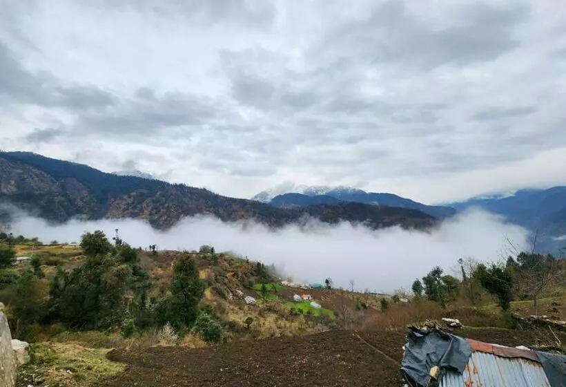 ベッドアンドブレックファースト Dayra Bugyaal Trek Resort