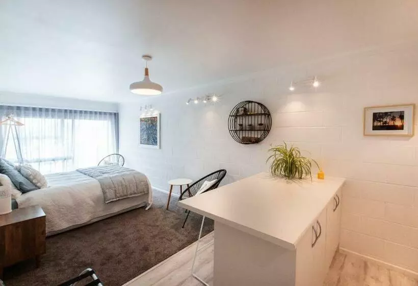 Aamiaismajoitus (B&B) Sunrise On Main