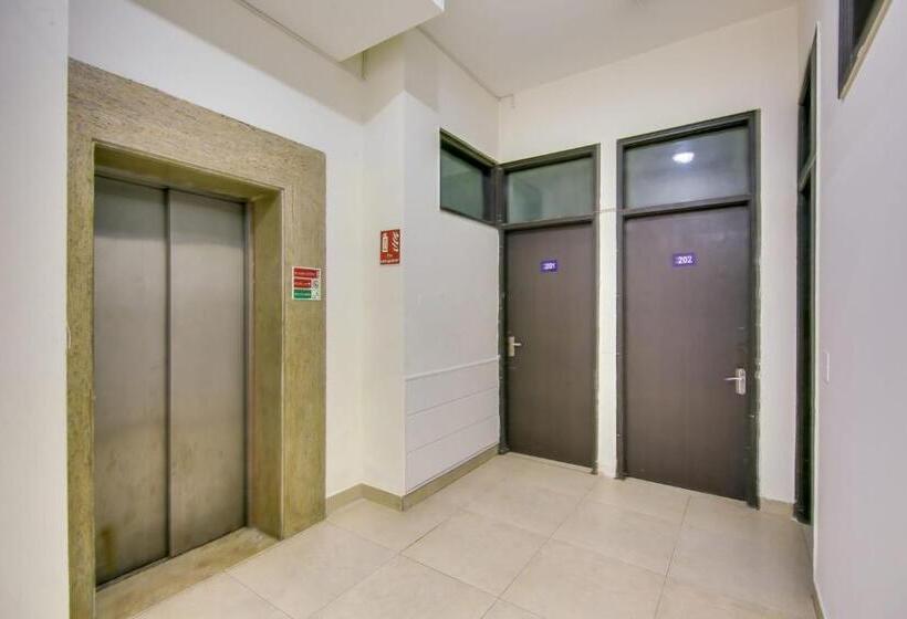 호텔 O Dream View Near Omaxe Celebration Mall