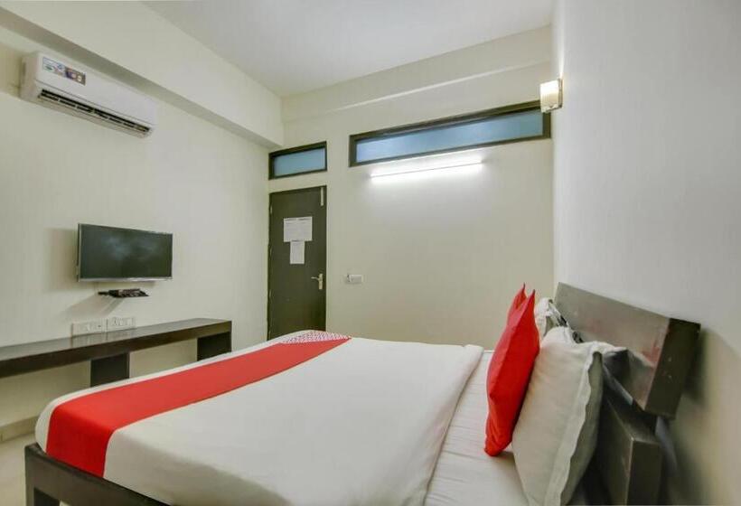 호텔 O Dream View Near Omaxe Celebration Mall