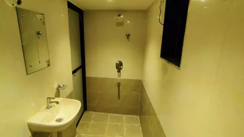 Hotelli Anandvan Beach Resort