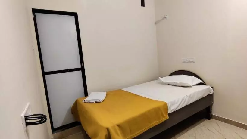 Hotelli Anandvan Beach Resort