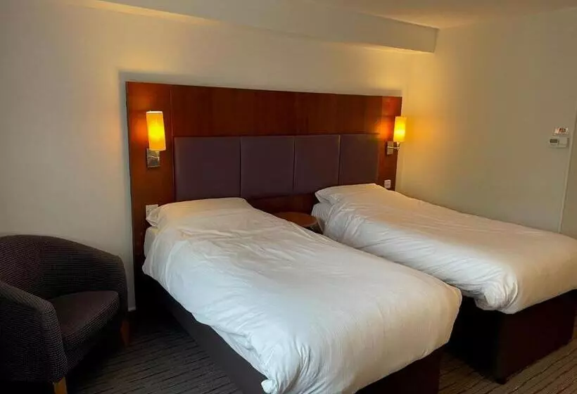 Hotelli Cat & Lion Country Pub And