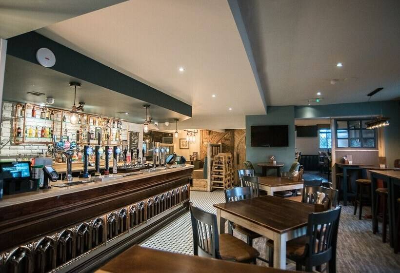 酒店 Cat & Lion Country Pub And