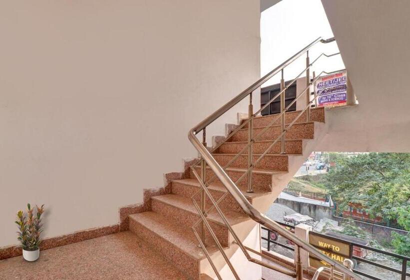 Hotel Flagship Rawat Homestay