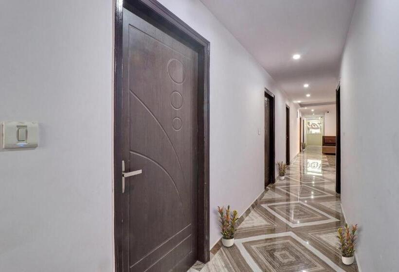 Hotel Flagship Rawat Homestay