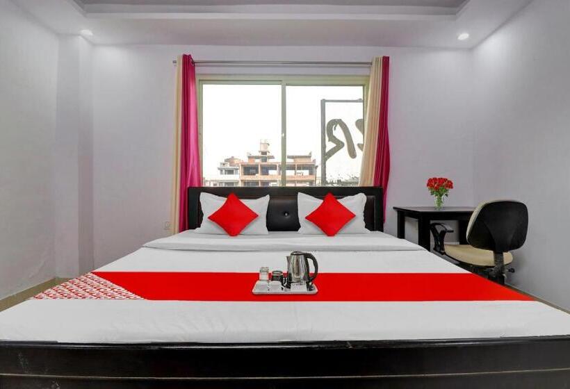 Hotel Flagship Rawat Homestay