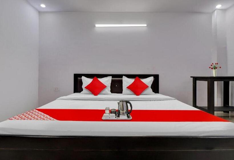 Hotel Flagship Rawat Homestay