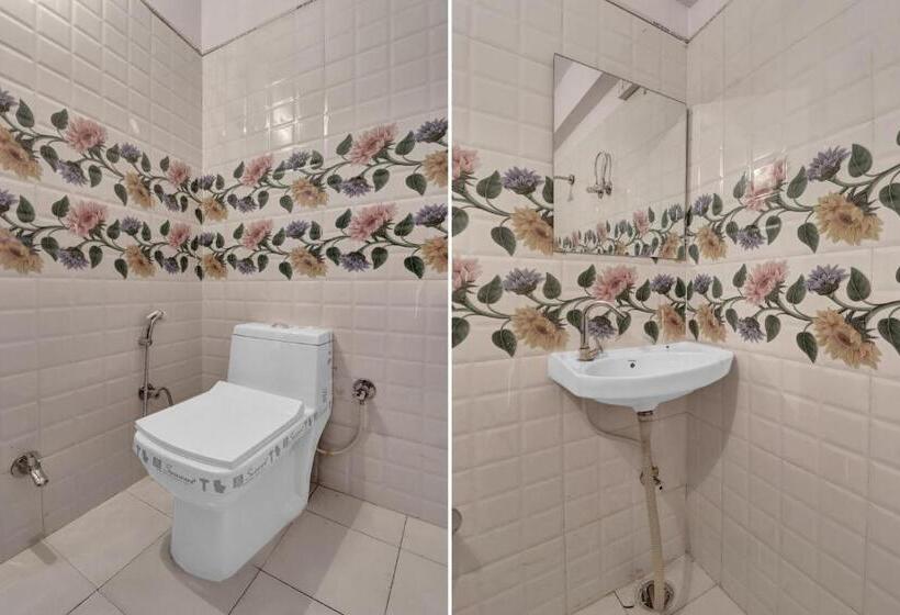 Hotel Flagship Rawat Homestay