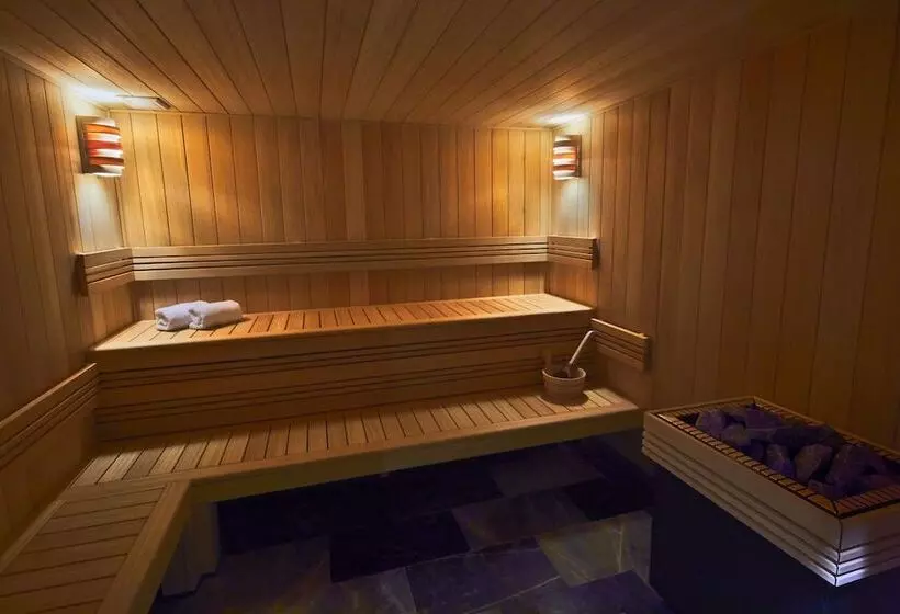 La Licorne Hotel & Spa Troyes Mgallery