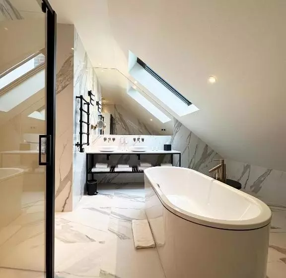 La Licorne Hotel & Spa Troyes Mgallery