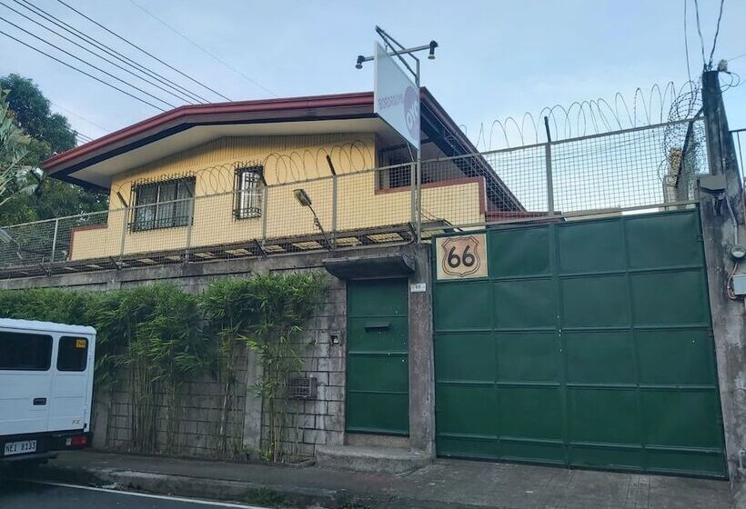 هتل Oyo 916 Angel S Boardrooms