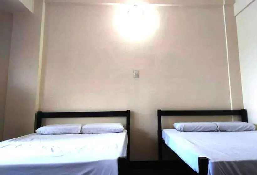 Hotelli Oyo 916 Angel S Boardrooms