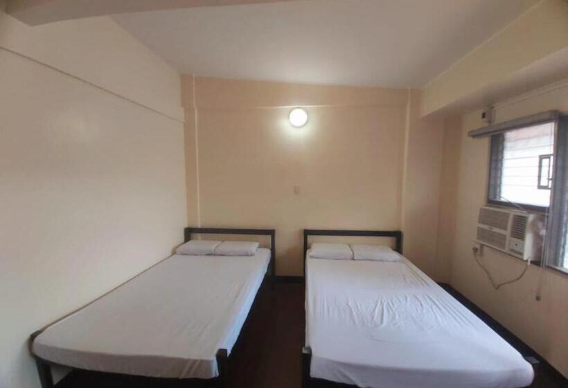 هتل Oyo 916 Angel S Boardrooms