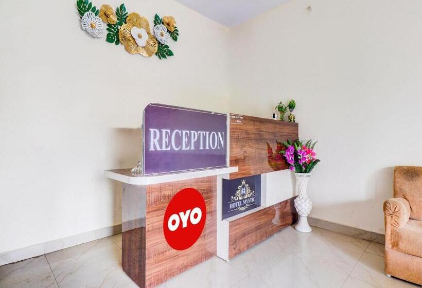 בית מלון כפרי Oyo Flagship 70371 Mystic