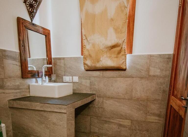 La Playa Paradise Resort