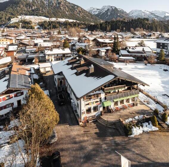 پانسیون Hostel   Ron`s Guesthouse